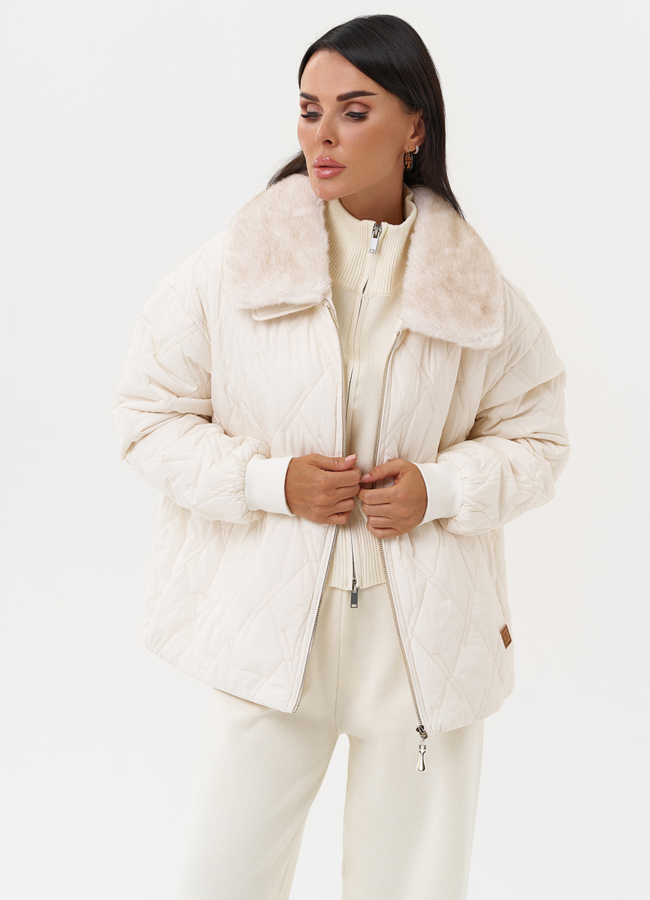 Женская куртка на молнии модель № 31289 универмаг малина