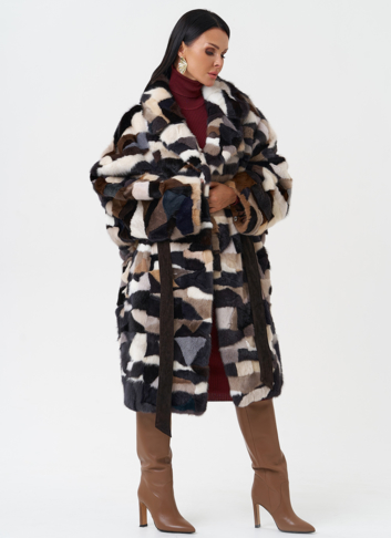 Шуба из меха норки с английским воротником