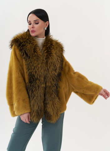 Норковая шуба укороченная