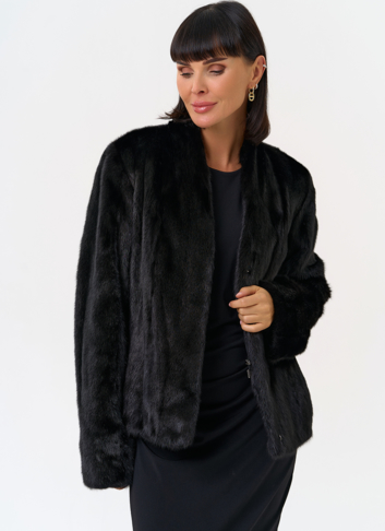 Укороченная шуба из меха норки 