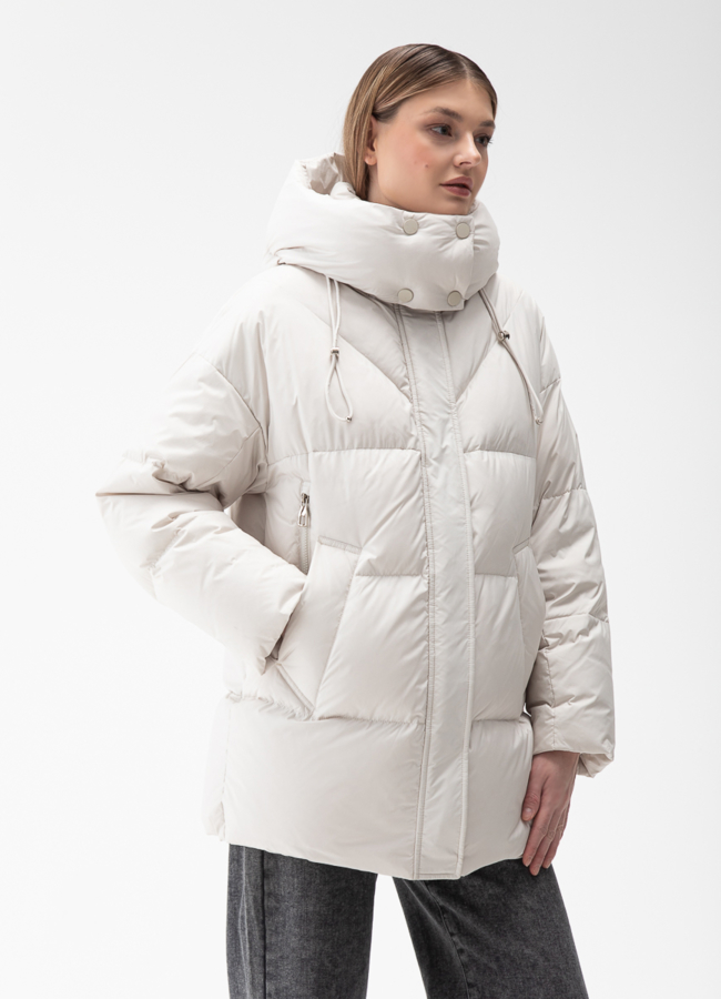 Женский пуховик с капюшоном  модель № 28413 в рассрочку