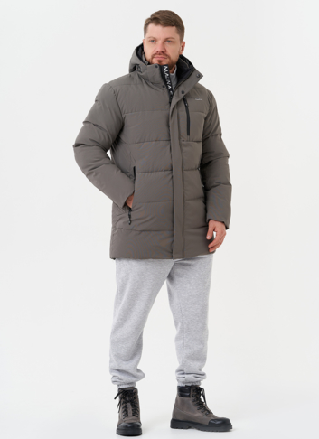 Зимний пуховик с капюшоном