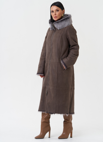 Дубленка с отделкой из тосканы с капюшоном