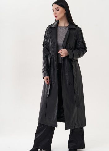 Тренч черного цвета из эко кожи