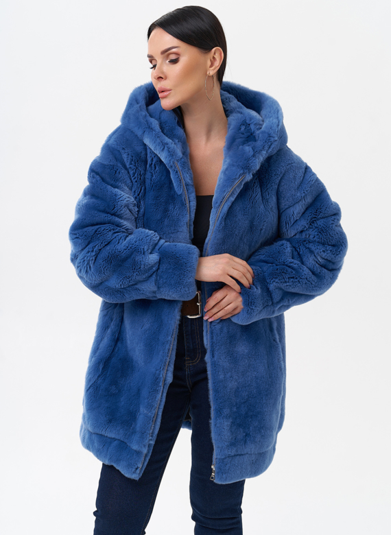 Шуба из меха кролика с капюшоном