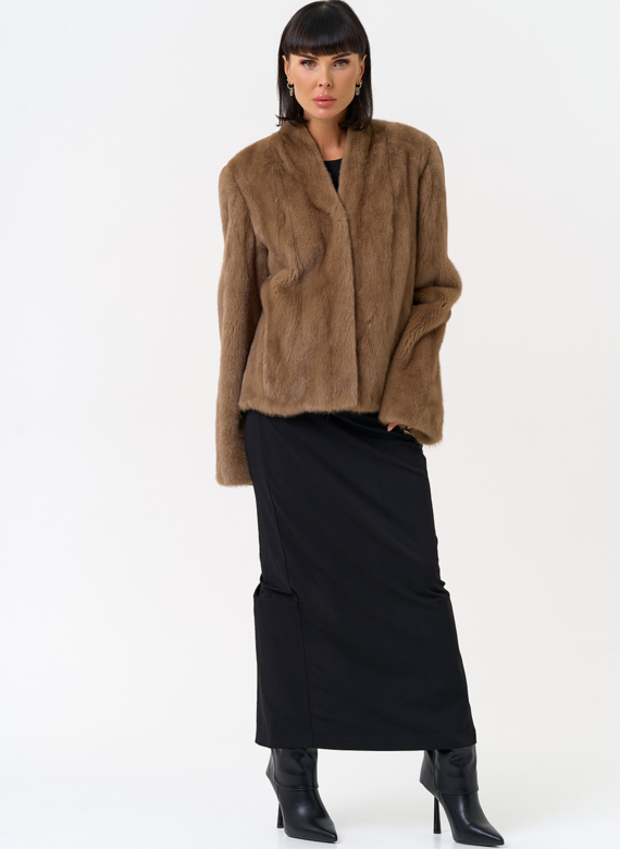 Укороченная шуба из меха норки 
