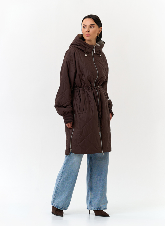 Женское утепленное пальто с капюшоном