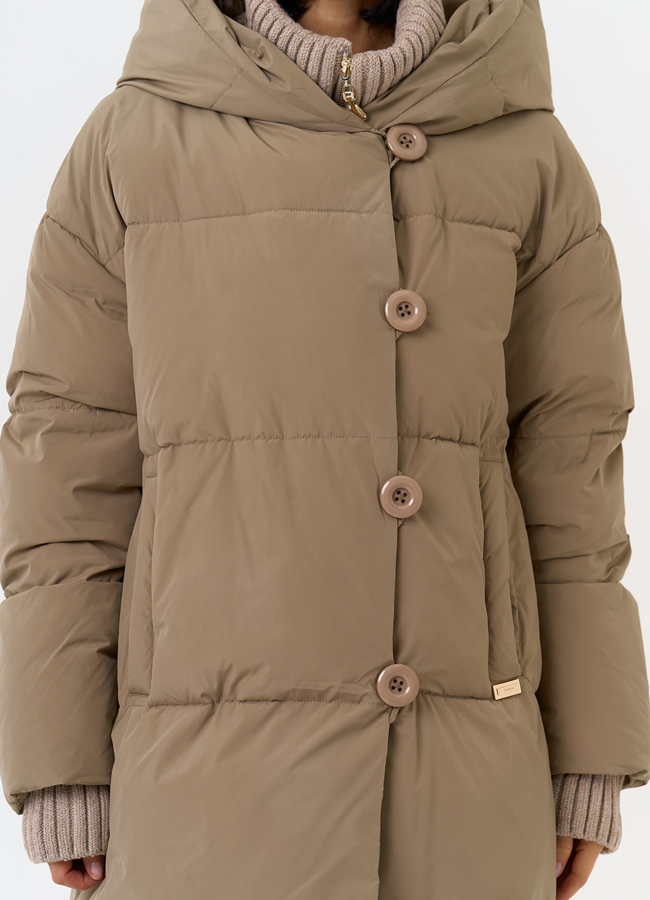 Женский пуховик с акцентными пуговицами модель № 31518 универмаг малина