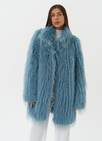 Женская шуба под эко страуса