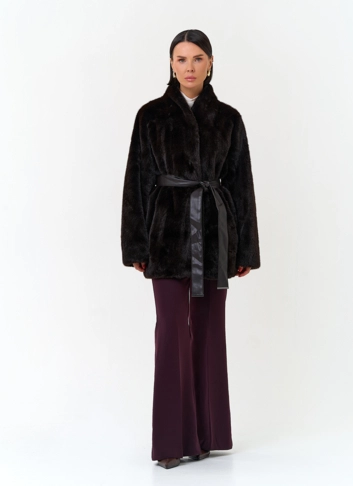 Женское пальто из эко меха