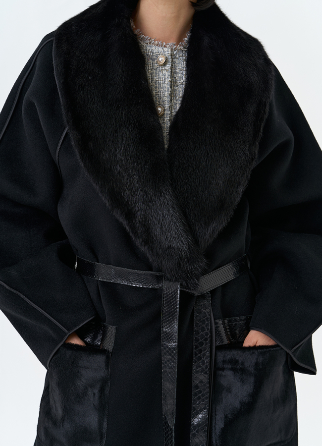 Женское длинное пальто с воротником из меха норки модель № 32648 универмаг малина