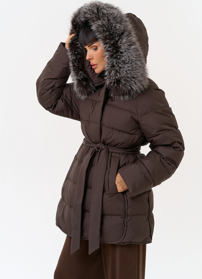 Женский пуховик с капюшоном из меха чернобурки модель № 31516 в рассрочку