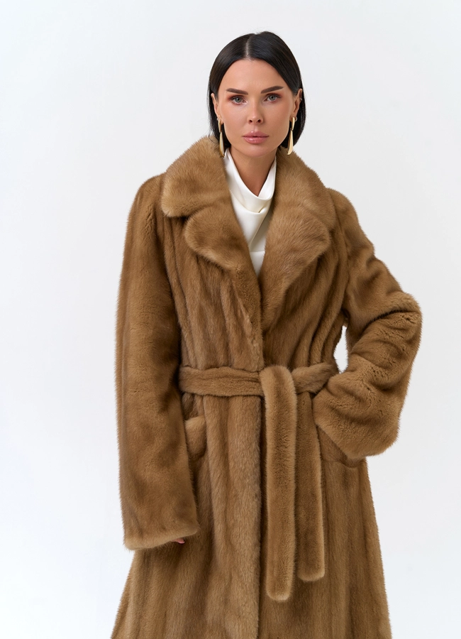 Шуба из меха норки в цвете золото модель № 33696 универмаг малина