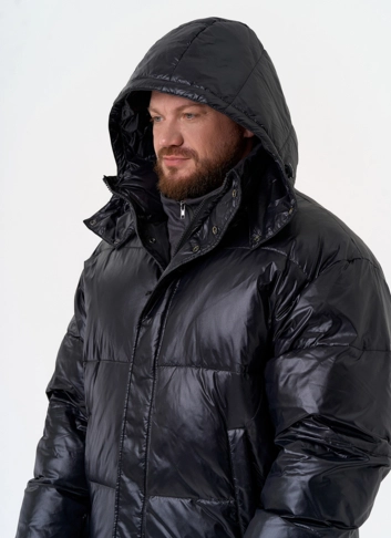 Мужской пуховик черного цвета с капюшоном фото