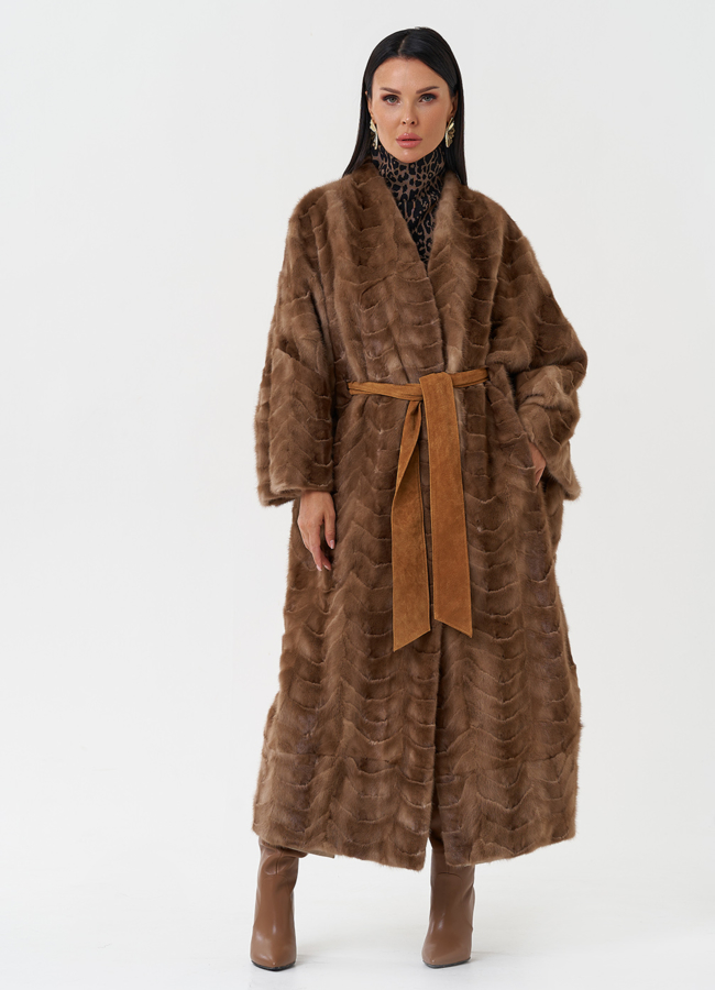 Шуба оверсайз из меха норки модель № 28442 в кредит