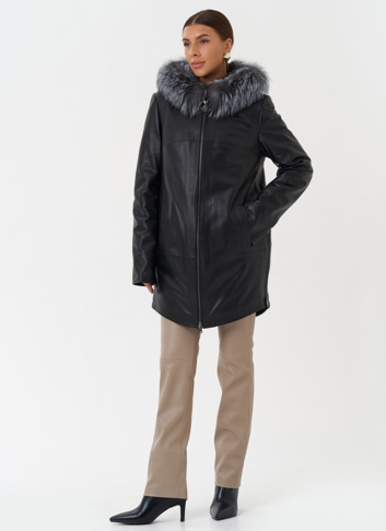 Утепленное полупальто из натуральной кожи с капюшоном 