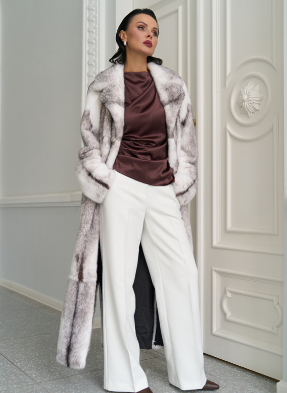 Длинная шуба из норки крестовки cross
