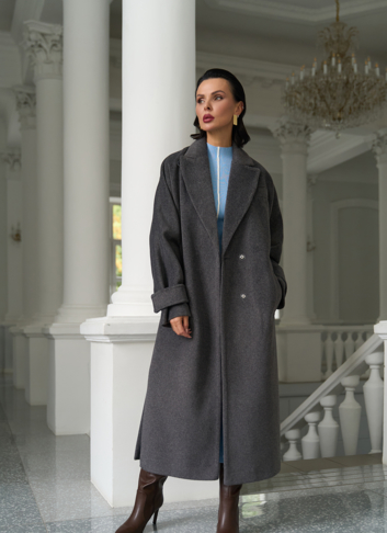 Женское пальто с поясом