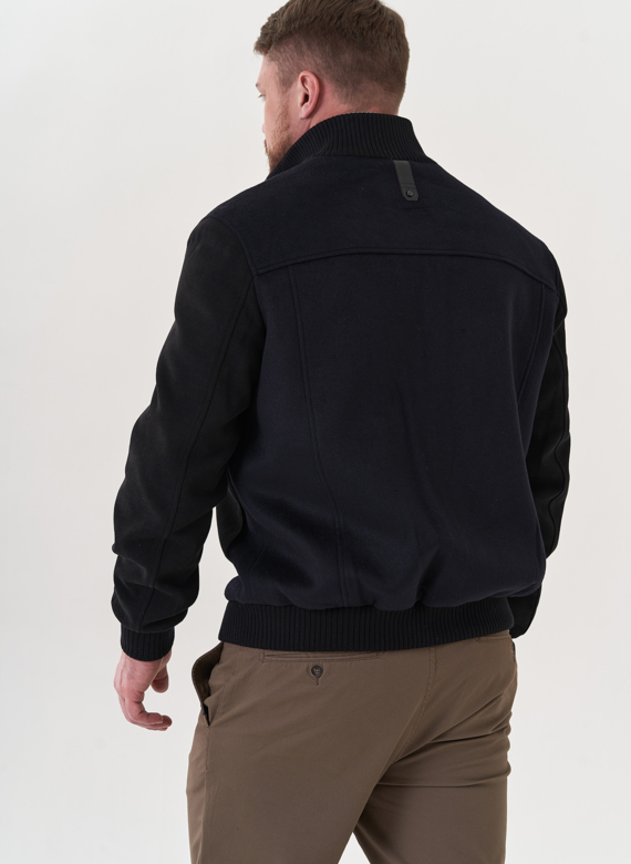 Мужская куртка "бомбер" 