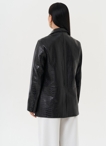 Жакет из натуральной кожи черного цвета