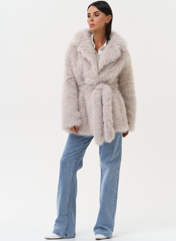Женская шуба из эко меха в светло-сером цвете