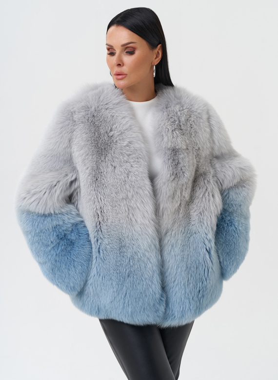 Шуба из меха лисы с принтом деграде