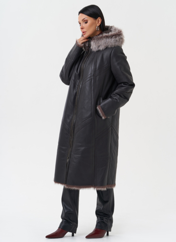 Дубленка с отделкой из тосканы с капюшоном