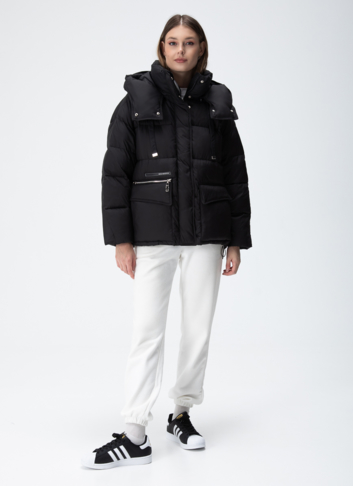 Женский пуховик с капюшоном 