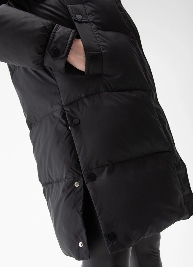 Женский пуховик с капюшоном из енота модель № 28879 универмаг малина