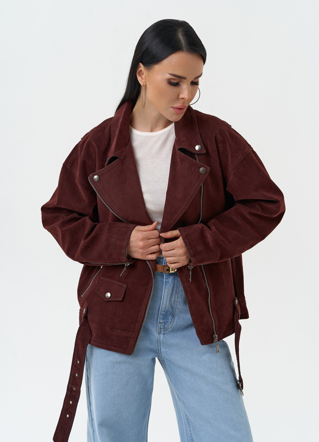 фото Куртка косуха из эко замши бордового цвета модель № 30374