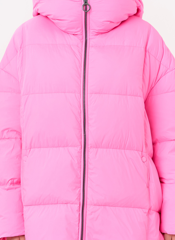 Женский яркий пуховик с капюшоном