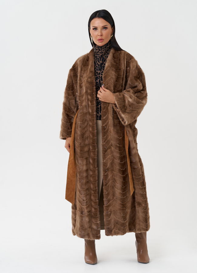 Шуба оверсайз из меха норки модель № 28442 универмаг малина