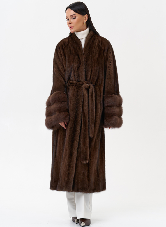 Шуба из скандинавской норки с куницей