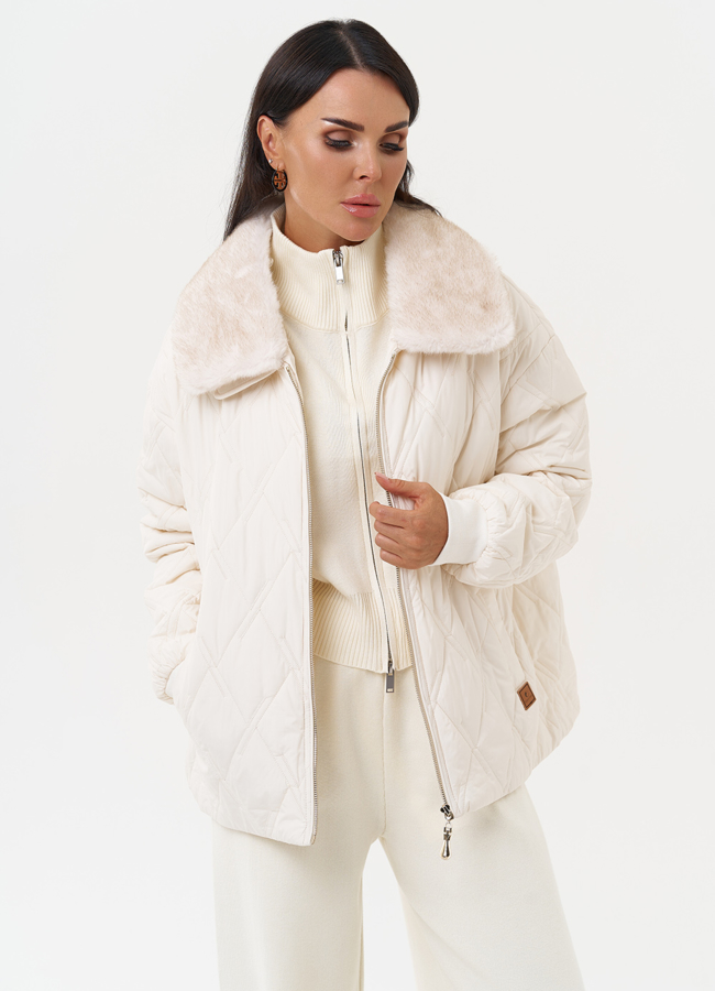 Женская куртка на молнии модель № 31289 универмаг малина