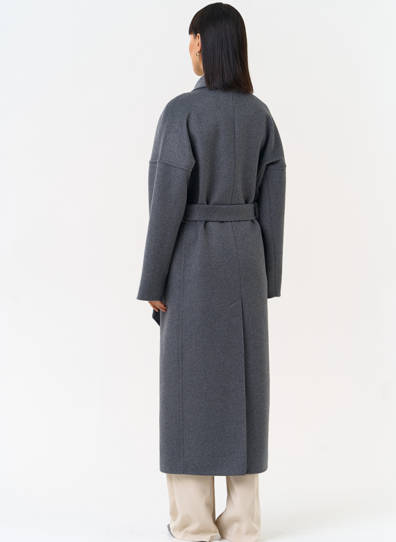 Женское пальто с воротником шаль