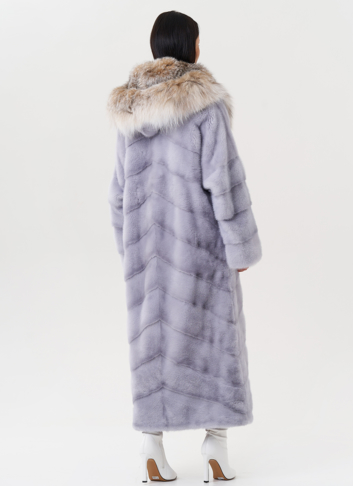 Женская норковая шуба с капюшоном из меха рыси